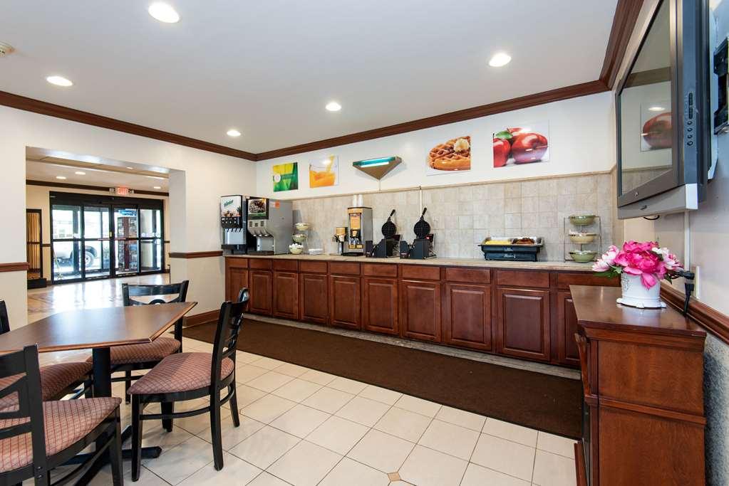 Quality Inn & Suites Quakertown-Allentown Εστιατόριο φωτογραφία